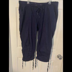 Torrid Navy Blue String Capris Size 16
